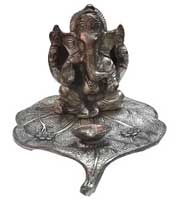 Send Gifts to Hyderabad