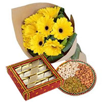 Deliver Mother's Day Gifts to Hyderabad