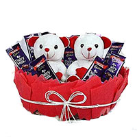 Online Delivery of Friendship Day Gifts in Hyderabad contain 20 Red Roses 80 Pcs Ferrero Rocher Bouquet