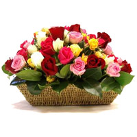 New Year Flowers Delivery in Hyderabad delivers Mixed Roses Basket 50 Flowers to Hyderabad