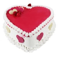 Best Valentine's Day Cakes to Hyderabad consisting Strawberry Cake to Secunderabad