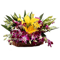 Send Rakhi Flowers in Hyderabad