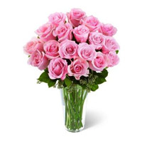 Deliver Diwali Flowers to Hyderabad to Send Pink Roses in Vase 24 Flowers