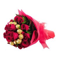 Deliver 16 pcs Ferrero Rocher 24 Red Roses Bouquet Hyderabad for Friendship Day