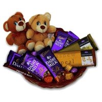 Deliver Valentines Day Gifts to Hyderabad