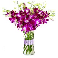 Midnight Valentine's Day Flowers Delivery in Hyderabad