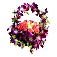 Deliver Valentine's Day Flowers in Tirupati consisting 10 Orchids 15 Roses Flower Arrangement