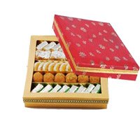 Send Diwali Gifts to Hyderabad with 250gm Assorted Sweets to Hyderabad