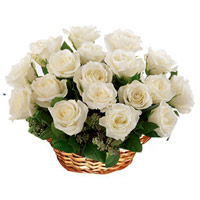 Online Flower Delivery in Hyderabad : Red Pink Roses Hyderabad