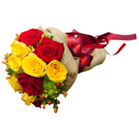 Send Red Yellow Roses Bouquet 12 Flowers to Hyderabad Online for Friendship Day